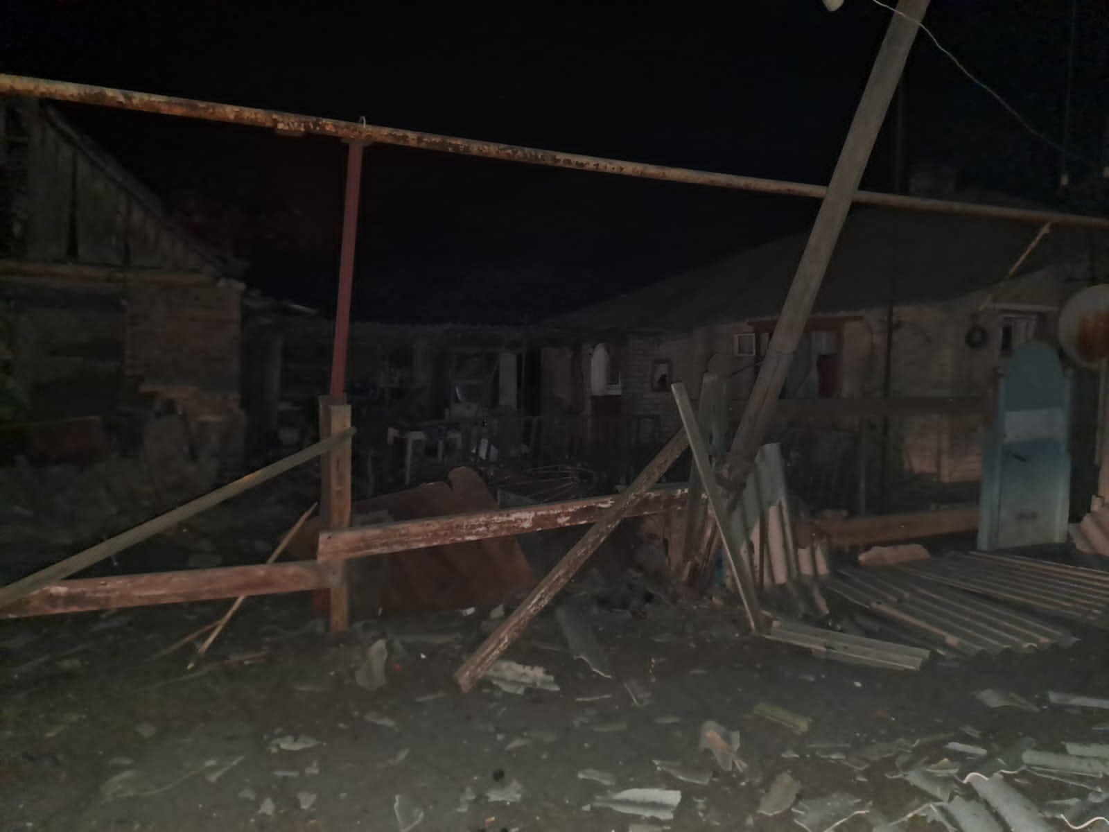 Оккупанты обстреляли жилой район Часов Яра: ранены четверо спасателей (ФОТО) 7