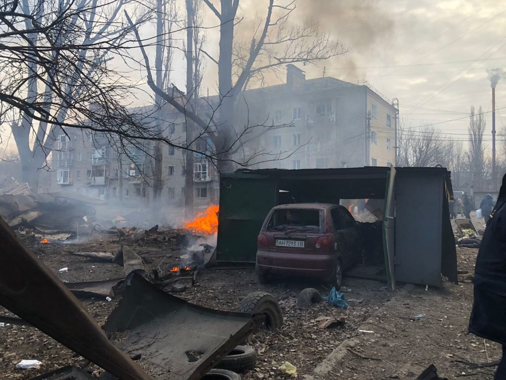 Окупанти масовано обстріляли Костянтинівку: троє місцевих загинули, є поранені
