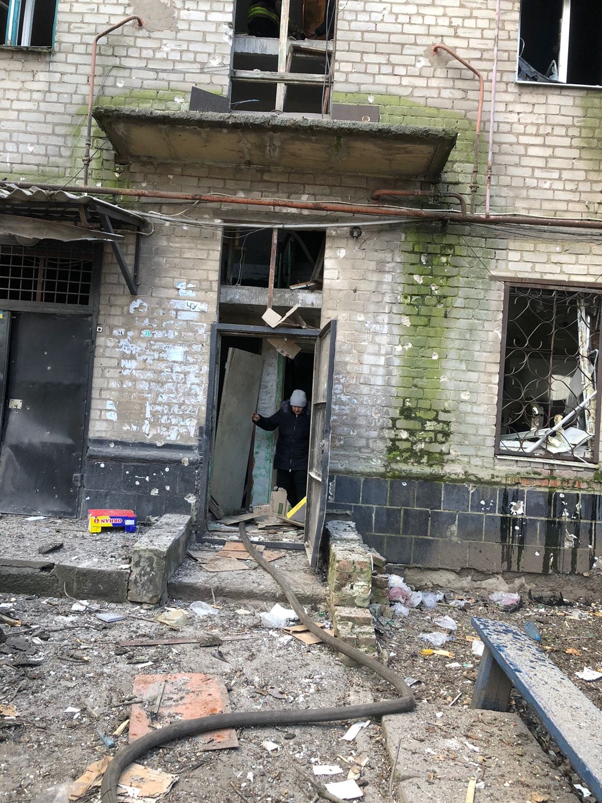 Окупанти масовано обстріляли Костянтинівку: троє місцевих загинули, є поранені 4