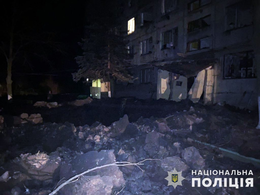 7 людей загинули, ще 4 поранені: минулої доби росіяни обстріляли Донецьку область 19 разів (зведення, фото)