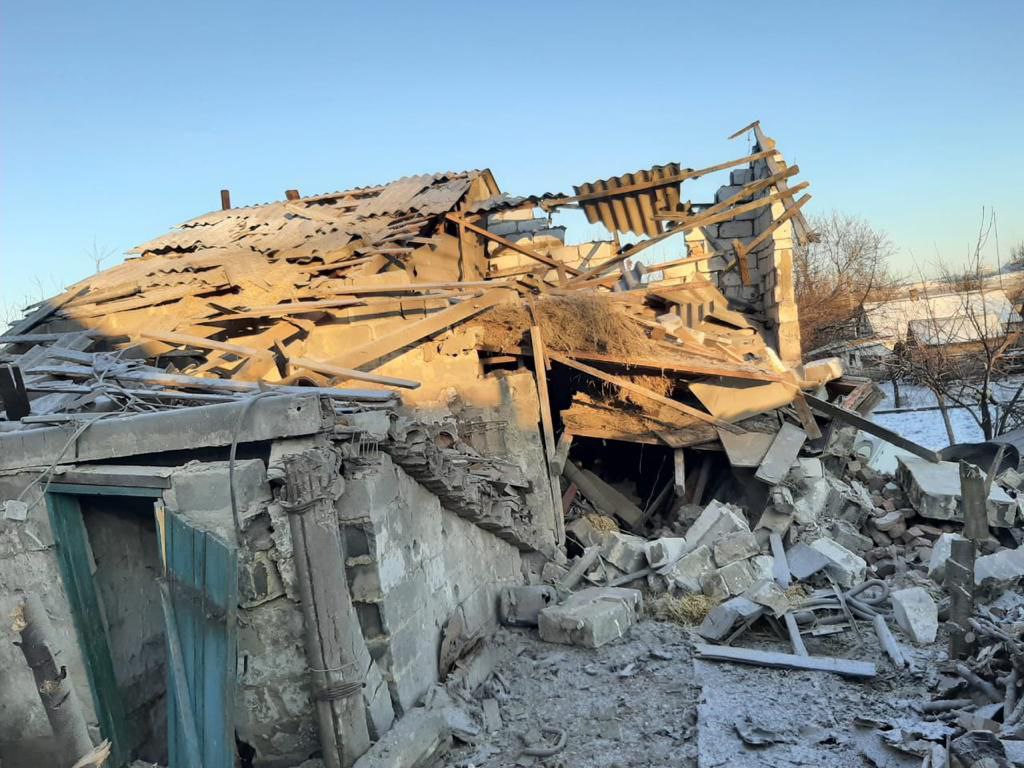 Доба на Донеччині: окупанти атакували 17 разів і вбили 2 місцевих 3
