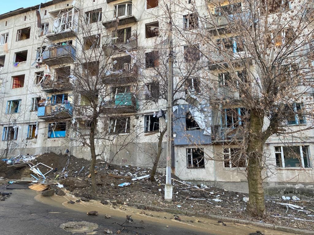 Россияне обстреляли Константиновку, ранили 4 местных, среди них дети (ФОТО, ВИДЕО, ОБНОВЛЕНО) 2