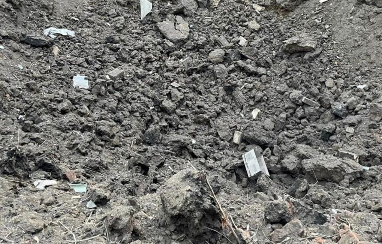 Окупанти обстріляли Слов’янськ, пошкодили  багатоповерхівки