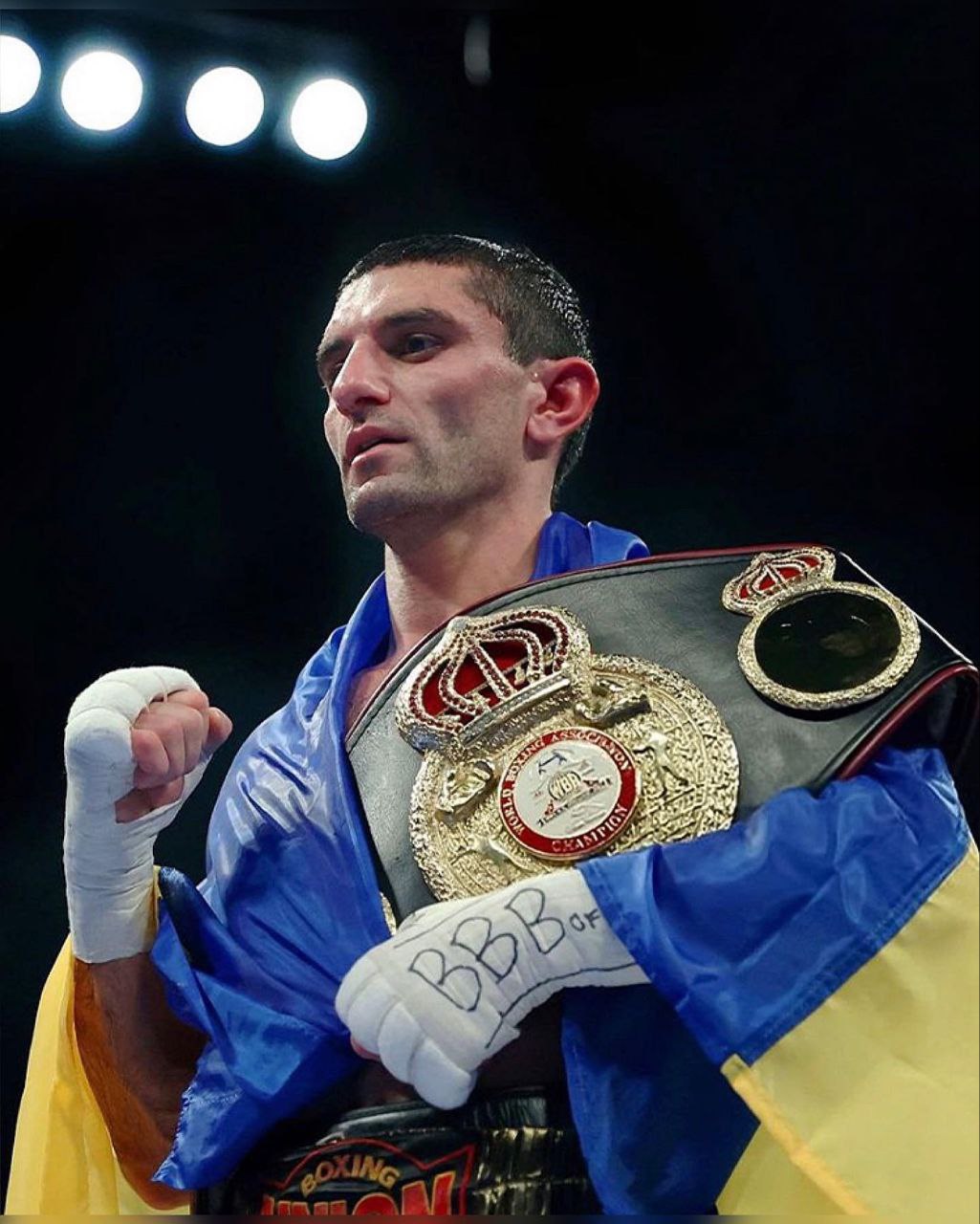 чемпіон світу з боксу Артем Далакян