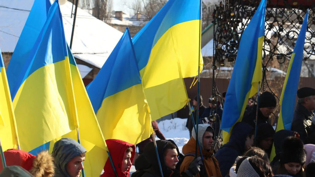 День Соборності України: як міста сходу відзначали цей день кілька років тому і які вони зараз (фотодобірка)