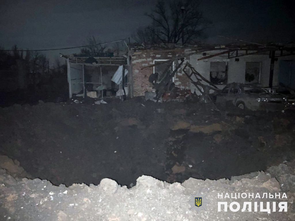Доба на Донеччині: Окупанти гатили по житлових кварталах, вбили цивільного у Кураховому (зведення)