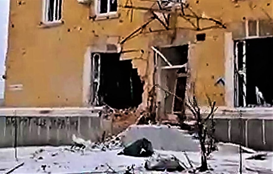 В Бахмуте обстрелы российских оккупантов уничтожили редакцию местной газеты (ФОТО, ВИДЕО)
