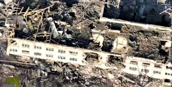 зруйнована росіянами школа в Опитному 23 грудня 2022
