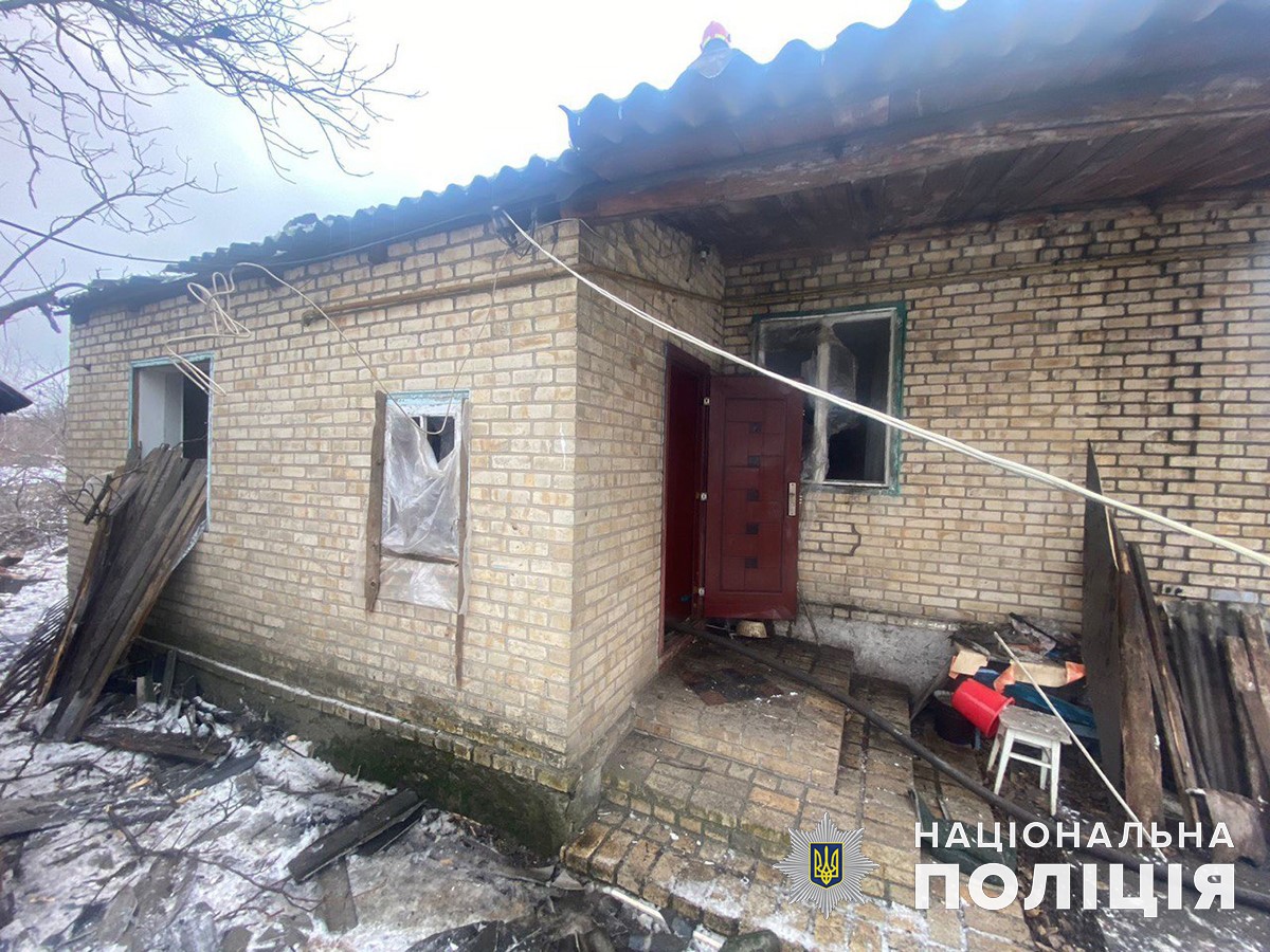 Доба на Донеччині: росіяни обстріляли 13 житлових будинків, вбили та поранили мешканців Бахмута (зведення) 7