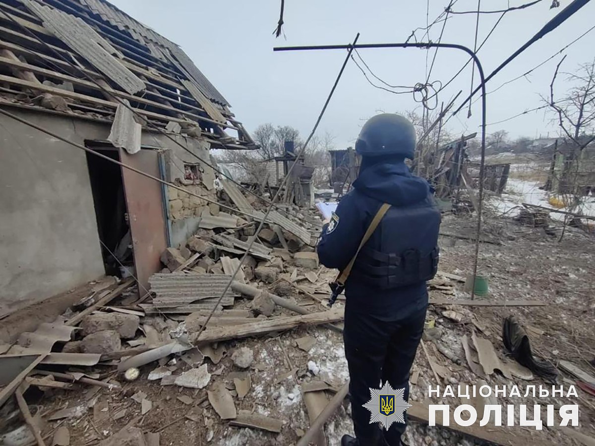 Доба на Донеччині: росіяни обстріляли 25 житлових будинків та поранили двох місцевих (зведення) 1