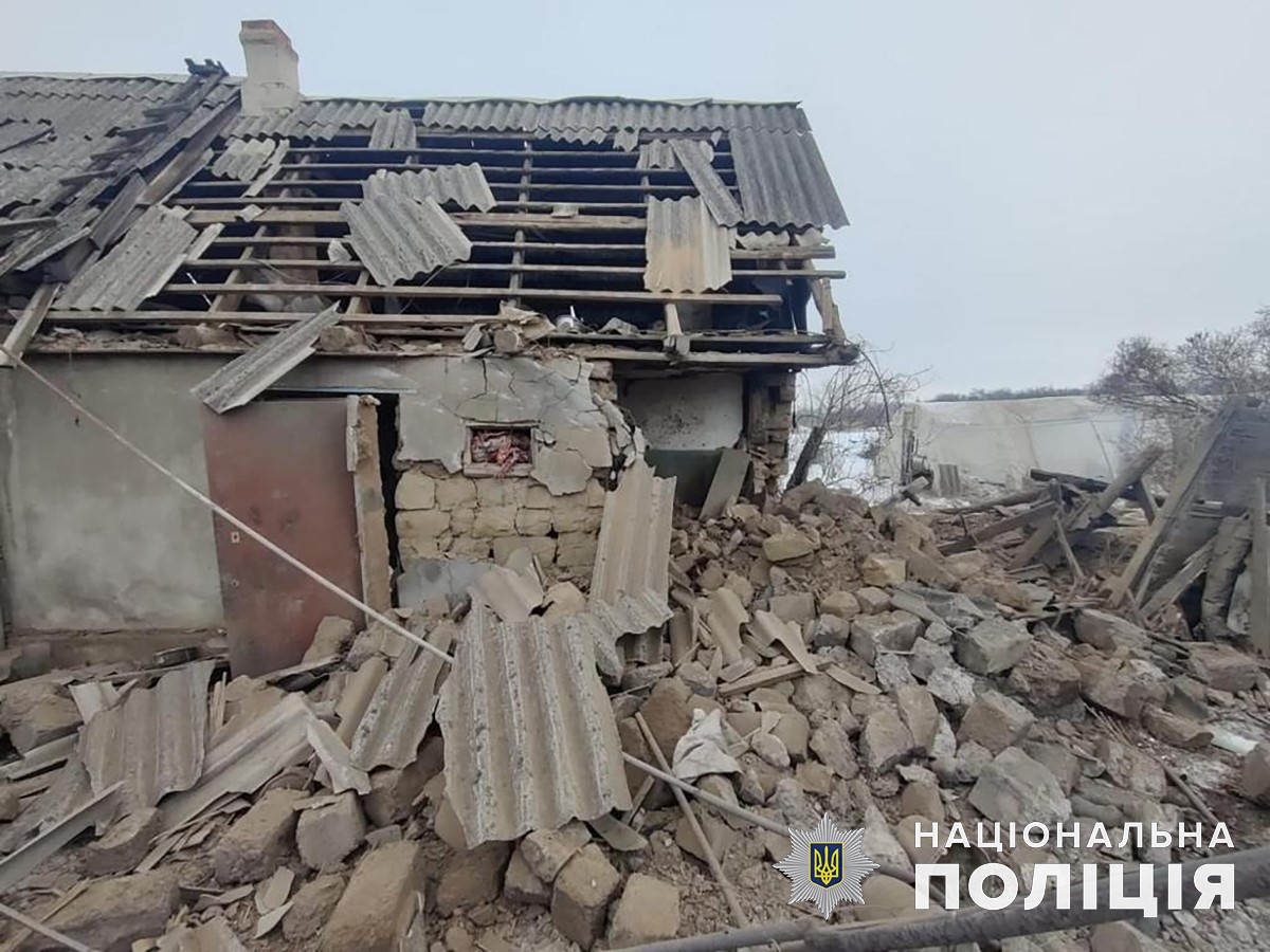 Доба на Донеччині: росіяни обстріляли 25 житлових будинків та поранили двох місцевих (зведення) 2