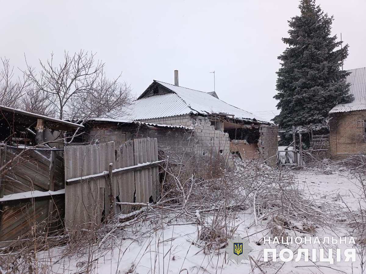 Доба на Донеччині: росіяни обстріляли 25 житлових будинків та поранили двох місцевих (зведення) 3