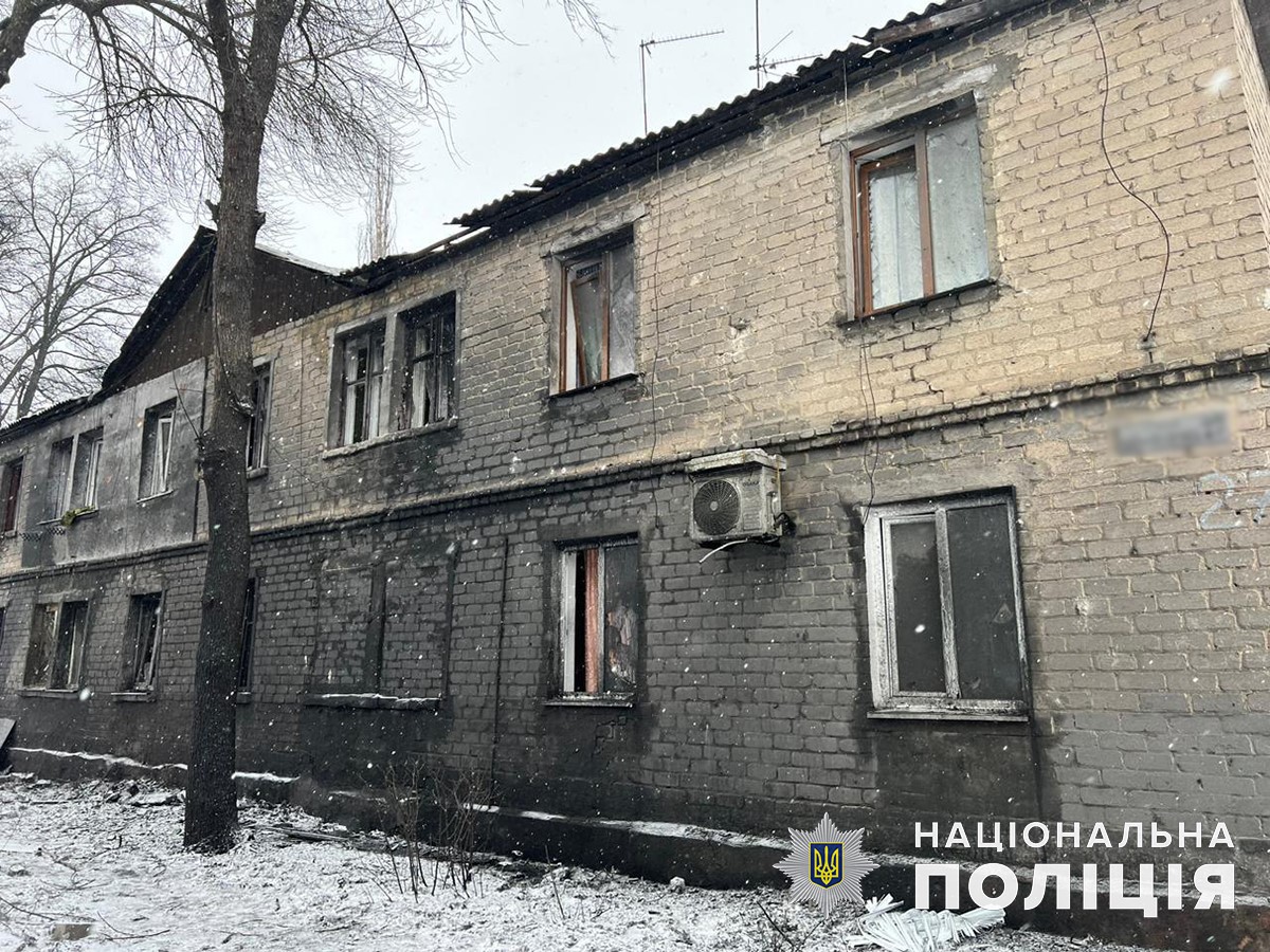 Доба на Донеччині: росіяни обстріляли 25 житлових будинків та поранили двох місцевих (зведення) 10