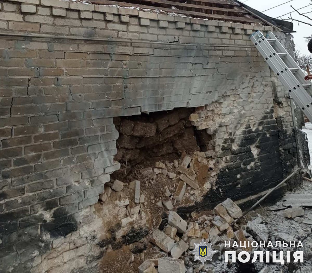 Сутки в Донецкой области: россияне обстреляли 25 жилых домов и ранили двух местных (сводка) 11