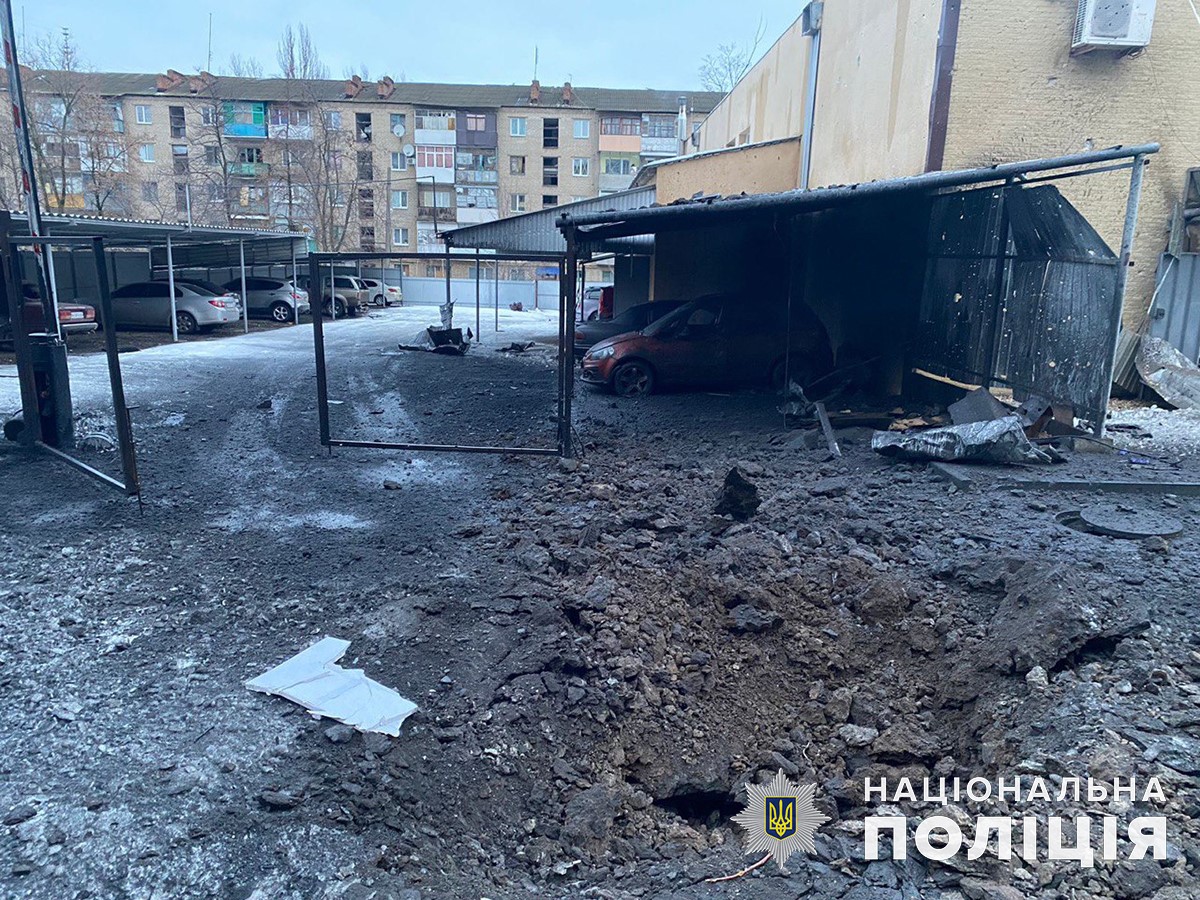 Сутки в Донецкой области: россияне обстреляли 25 жилых домов и ранили двух местных (сводка) 7