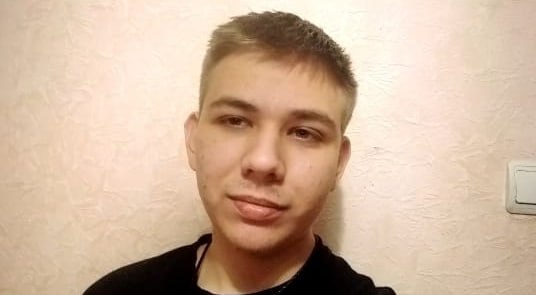 Студент-политолог, который в 18 пошел в ТРО: история пленного мариупольца Алексея Новикова