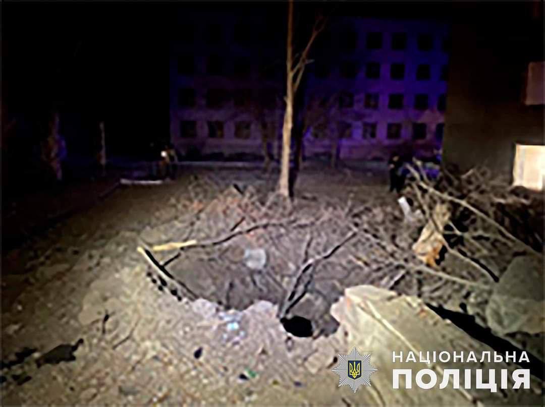 Россияне обстреляли Дружковку, повредили больницу 1