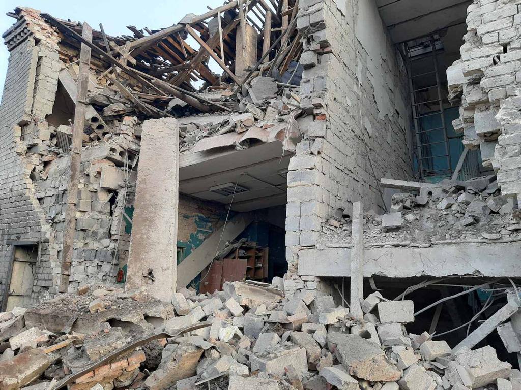 Росіяни розбомбили будівлю управління Авдіївського коксохіму, є поранений, — Муса Магомедов (ФОТО, ВІДЕО)