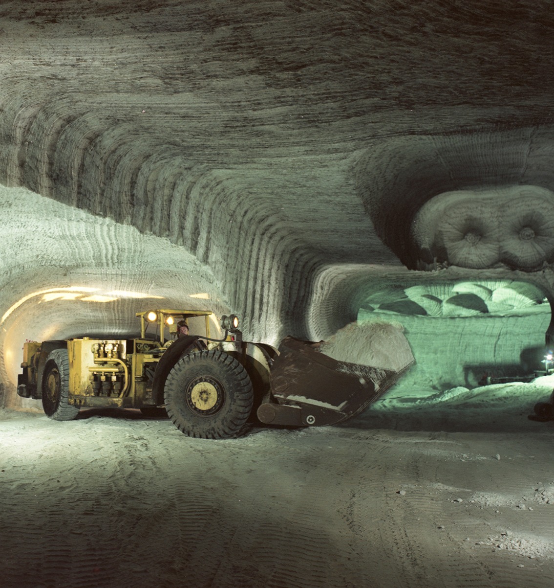 видобуток солі в шахтах ДП Артемсіль в Соледарі 2