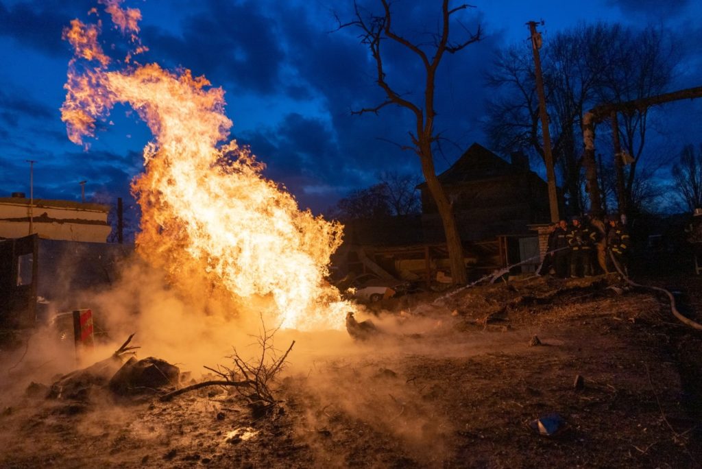 У Костянтинівці другий день поспіль окупанти обстрілюють газову інфраструктуру: яка ситуація в місті з газом
