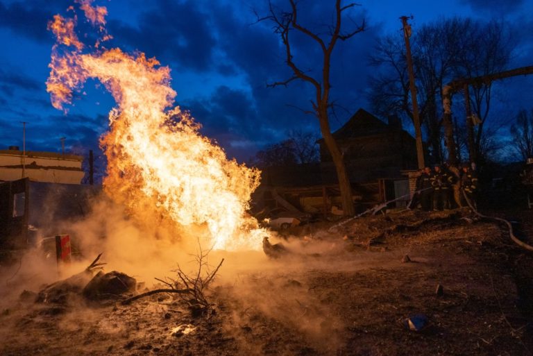 У Костянтинівці другий день поспіль окупанти обстрілюють газову інфраструктуру: яка ситуація в місті з газом