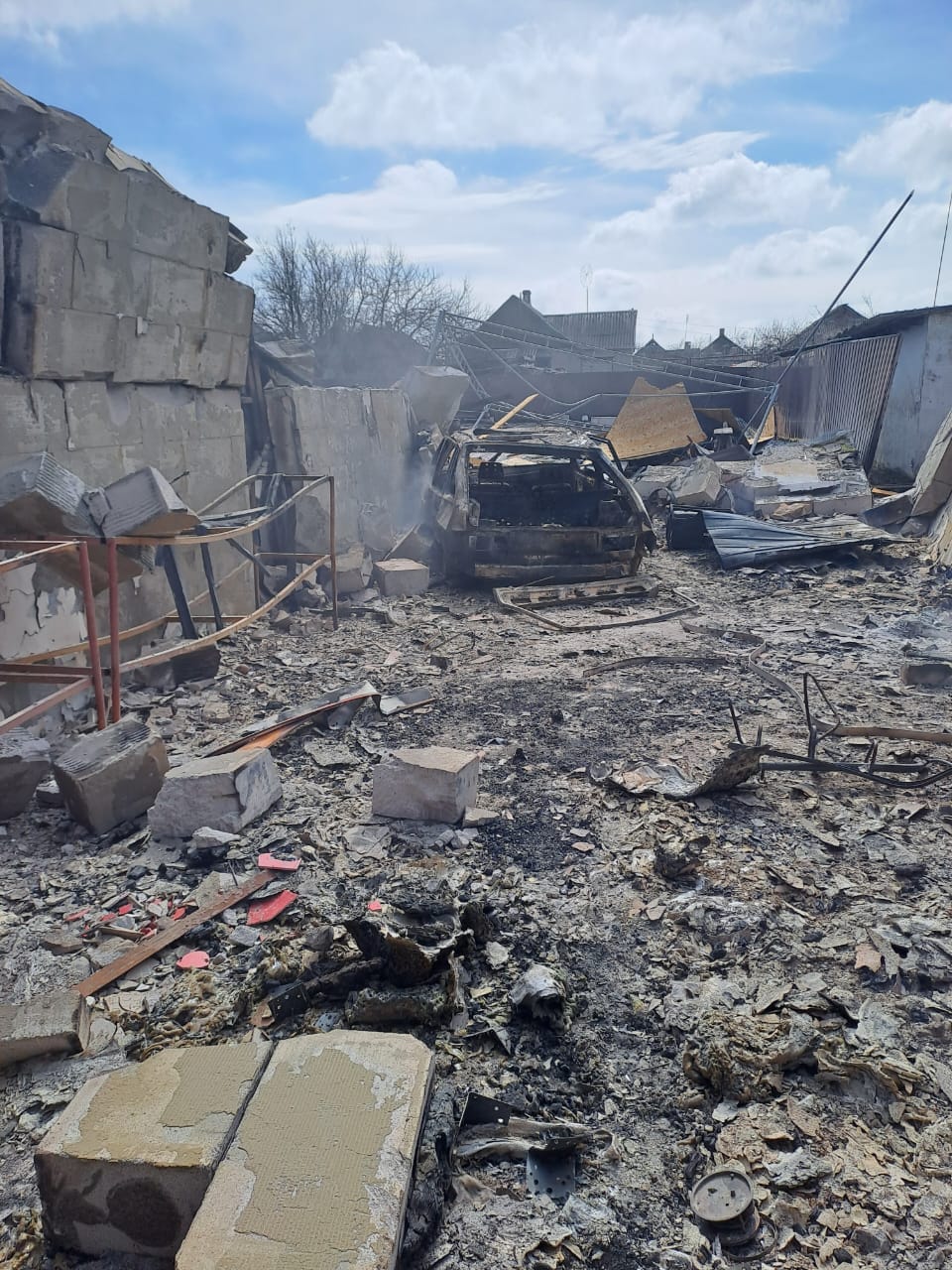 5 жителів Донеччини дістали поранень: за добу російські окупанти обстріляли 35 міст та сіл області 8
