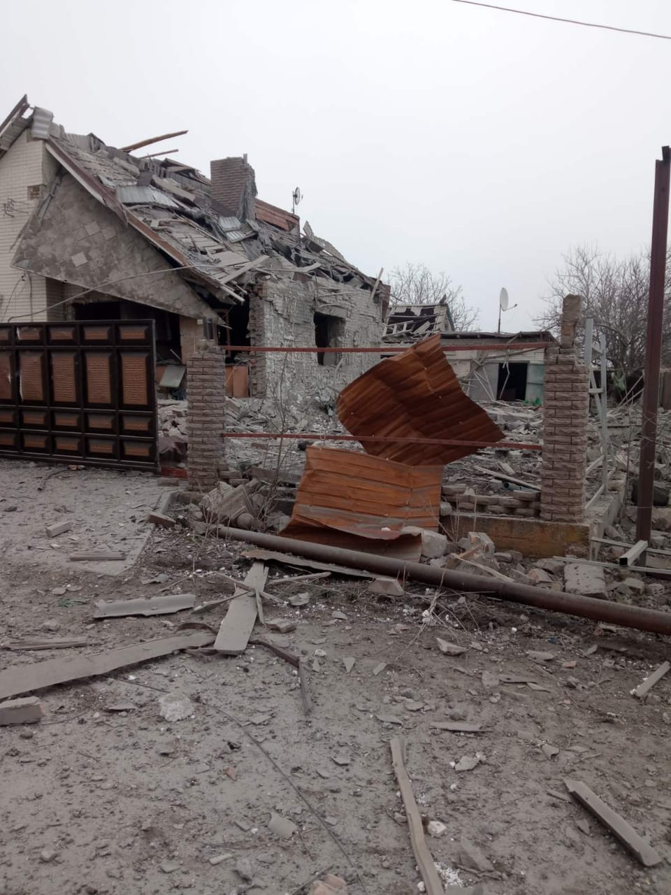 Сутки в Донецкой области: оккупанты убили двух гражданских, под огнем — дома и инфраструктура (сводка) 9