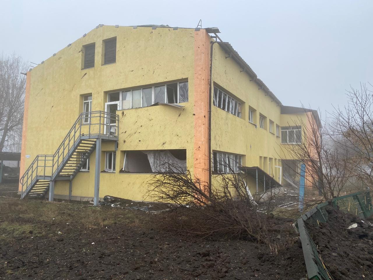 Сутки в Донецкой области: оккупанты убили двух гражданских, под огнем — дома и инфраструктура (сводка) 10