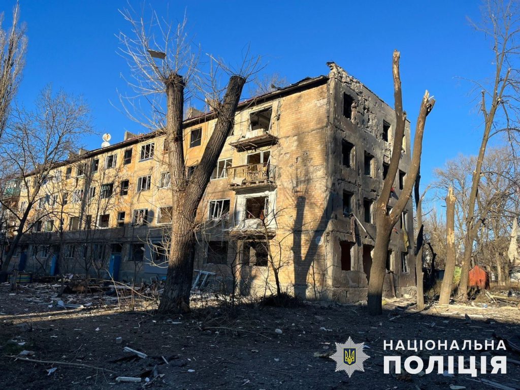 Сутки в Донецкой области: оккупанты убили трех гражданских, 14 ранили, большинство жертв — из Константиновки (сводка)