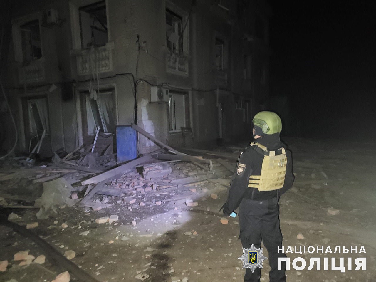Сутки в Донецкой области: россияне били по жилым кварталам, пострадали двое гражданских (сводка) 8