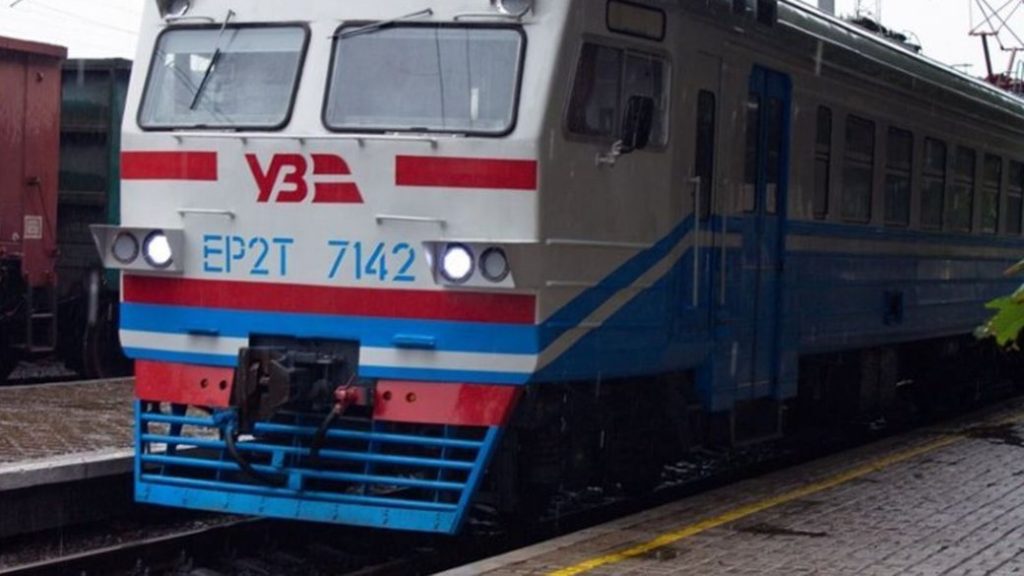 На Донеччині змінився розклад приміських поїздів зі Словʼянська та Краматорська