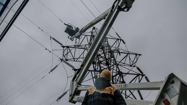 В Украине третью неделю всем хватает электроэнергии: какие риски остаются, а какие преодолели