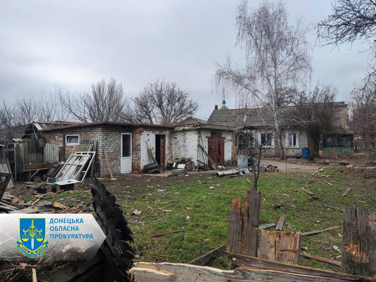 обстріляний приватний будинок в Костянтинівці 2