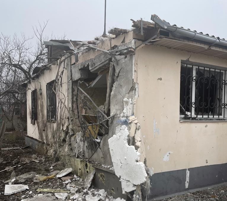 Загинули двоє цивільних, ще 14 людей поранені: за добу росіяни обстріляли 19 міст і сіл на Донеччині (ФОТО, ЗВЕДЕННЯ) 2