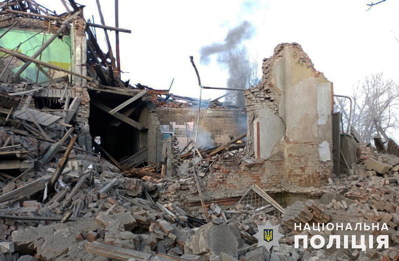 Чотирьох жителів Донеччини окупанти вбили за добу: під вогнем з артилерії були 38 міст і сіл області (фото, зведення) 10