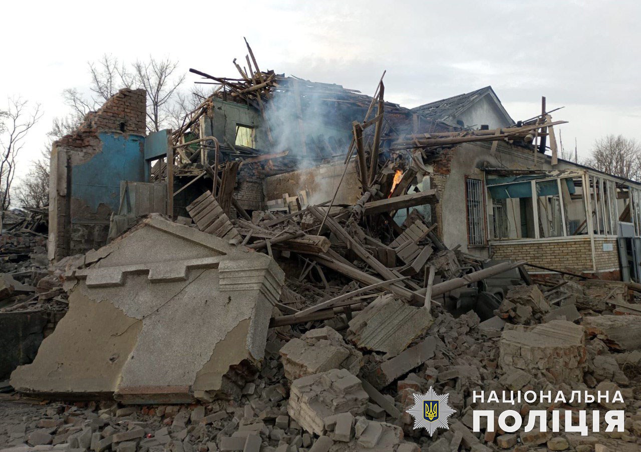 Чотирьох жителів Донеччини окупанти вбили за добу: під вогнем з артилерії були 38 міст і сіл області (фото, зведення) 9
