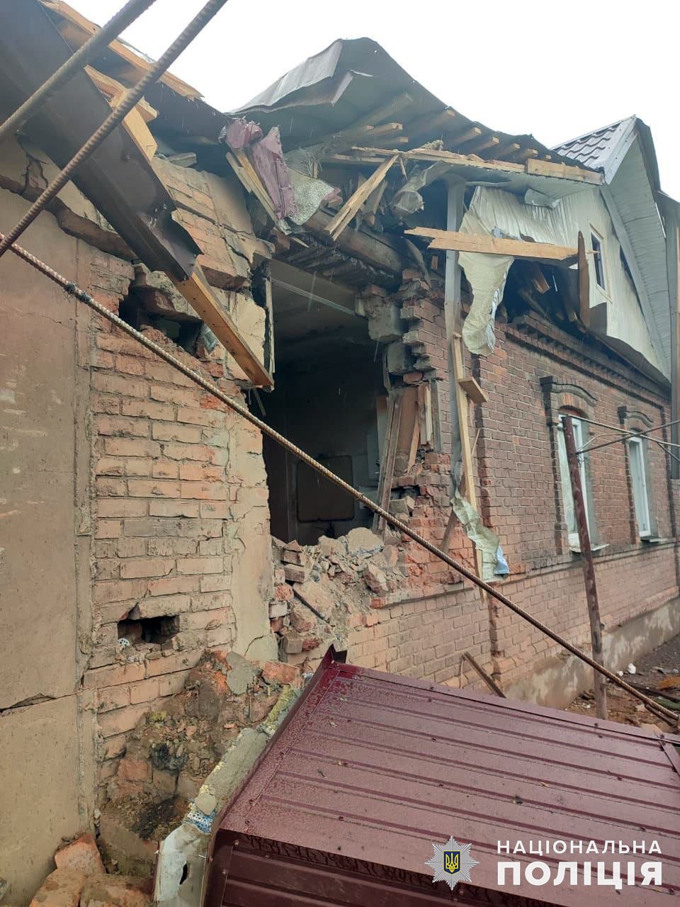 В Бахмуте ранен мужчина, оккупанты снова ударили по Славянску: ситуация на Донетчине 1