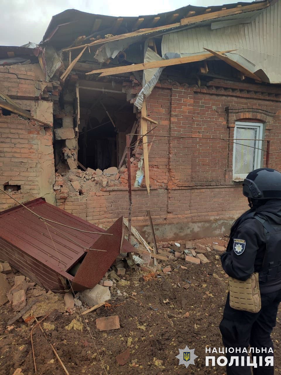 В Бахмуте ранен мужчина, оккупанты снова ударили по Славянску: ситуация на Донетчине 2