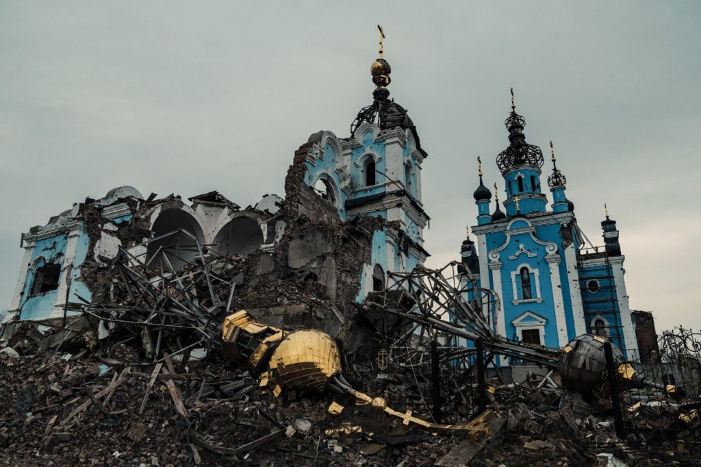 Вигорілі та розбиті: 7 пам’яток культури та архітектури, які втратила Донеччина за час відкритої війни (ФОТО)