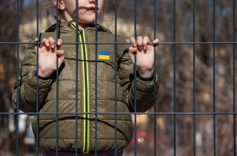 З 2014 року Росія могла незаконно депортувати до 300 тисяч українських дітей, — Європарламент