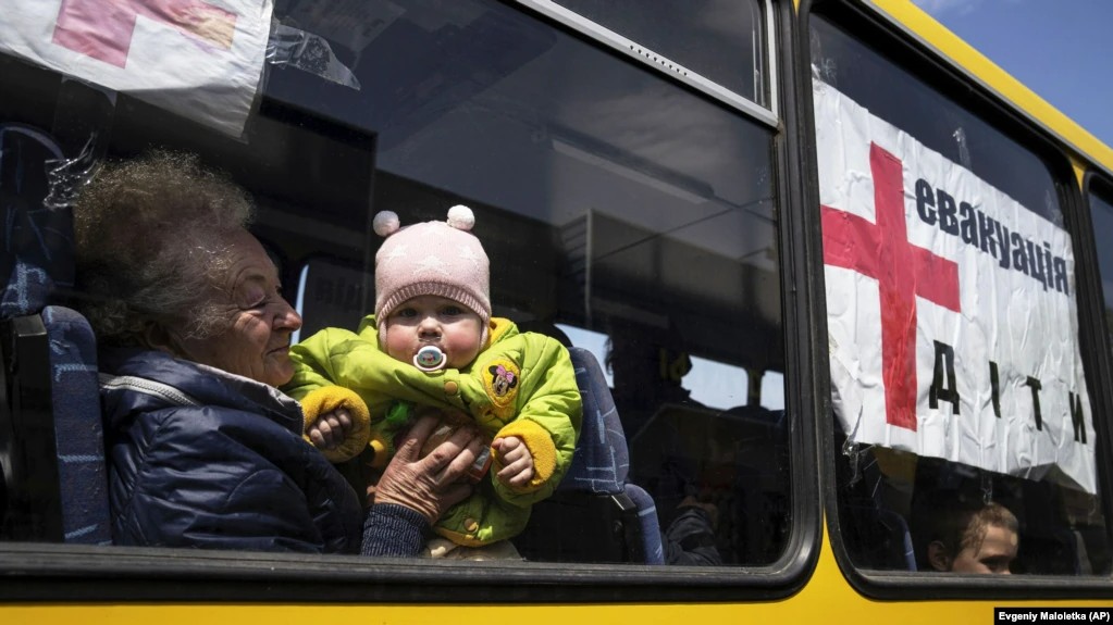Принудительная эвакуация в Донецкой области теперь будет из 21 населенного пункта: вывезти должны еще 126 детей