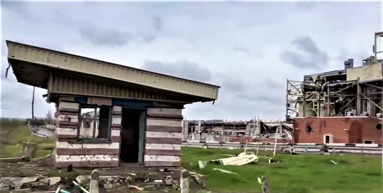 зруйнований окупантами завод Кнауф у Соледарі