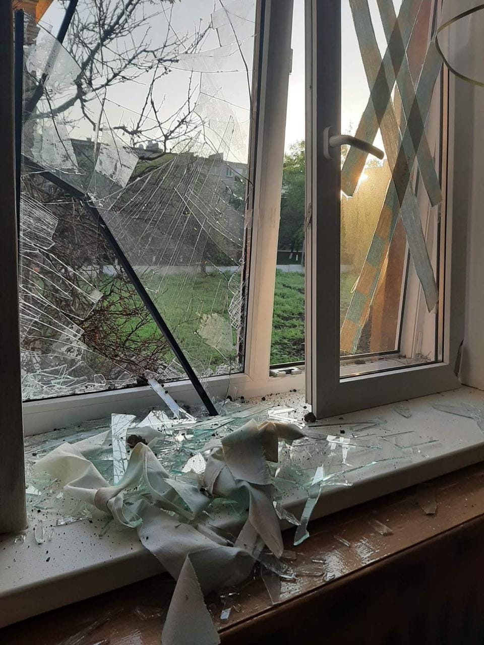 Пошкоджений навчальний заклад в Краматорську 2 травня