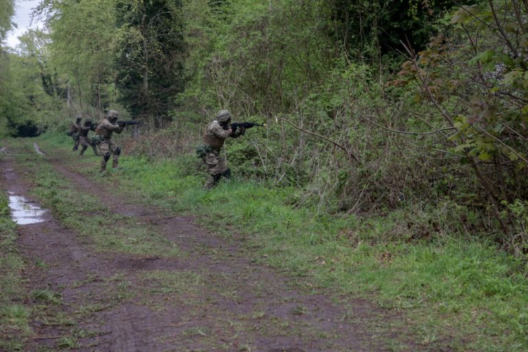 Ситуація на Донеччині за добу: найзапекліші бої у районах Бахмута та Мар’їнки, загинули щонайменше дві людини (зведення)