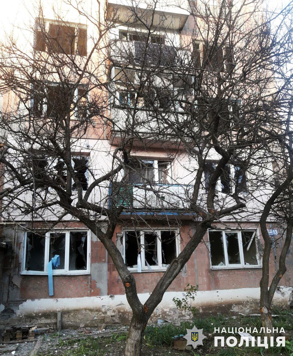 Загинули двоє людей: минулого дня окупанти обстріляли 21 населений пункт Донеччини 1
