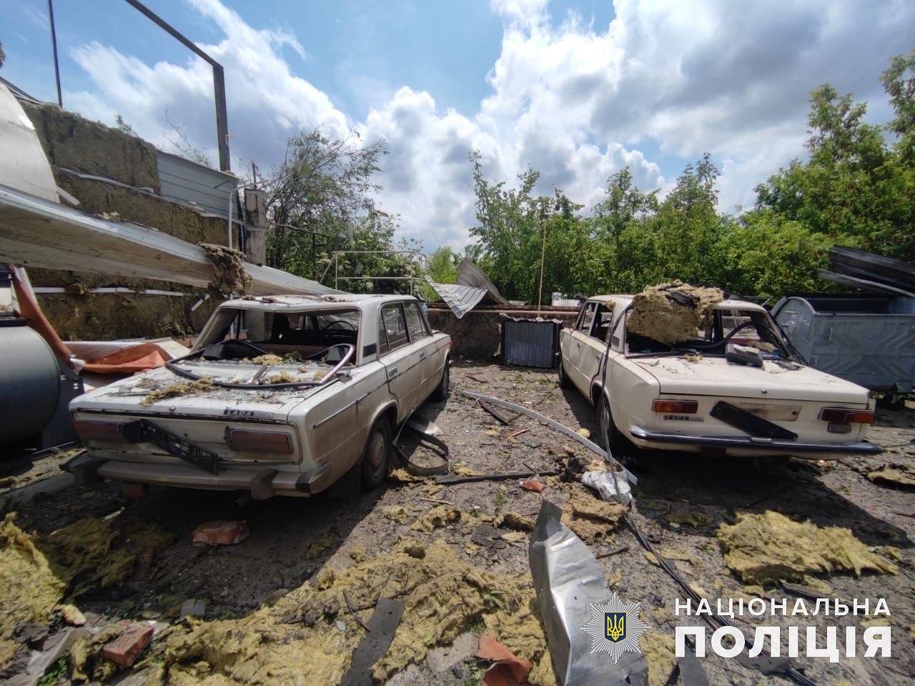 Пошкоджені авто після обстрілів Донеччини 29 травня
