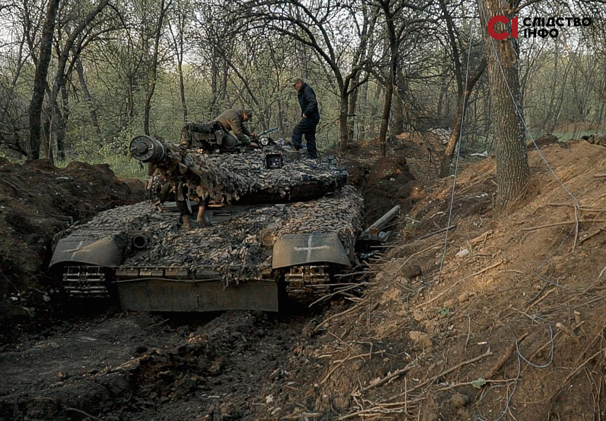 “Встали, кофе попили и поехали”: как украинские танкисты держат “дорогу жизни” на Бахмут 5