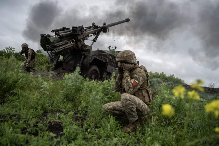 На Бахмутському напрямку військові ЗСУ за день знищили майже сотню окупантів і два танки