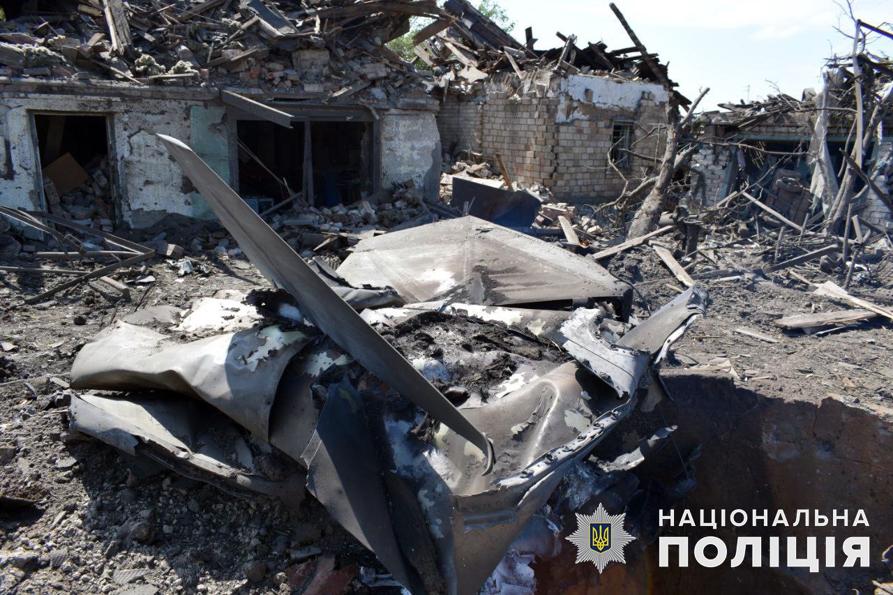 Сутки на Донетчине: россияне обстреляли недавно освобожденное село Нескучное и убили гражданского в Переездном 1