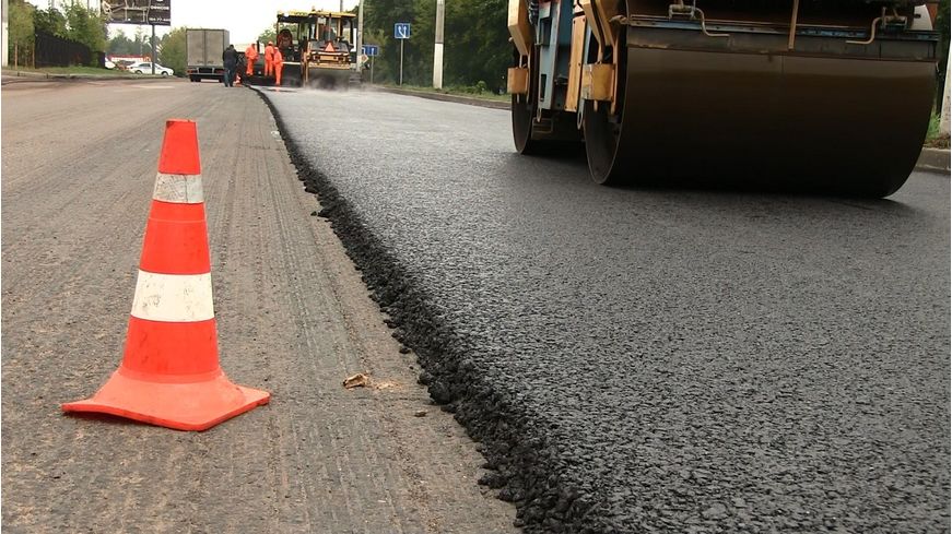 Майже 20 млн грн за ремонт дороги у Краматорську отримає родина експосадовця ОДА, засудженого за держзраду